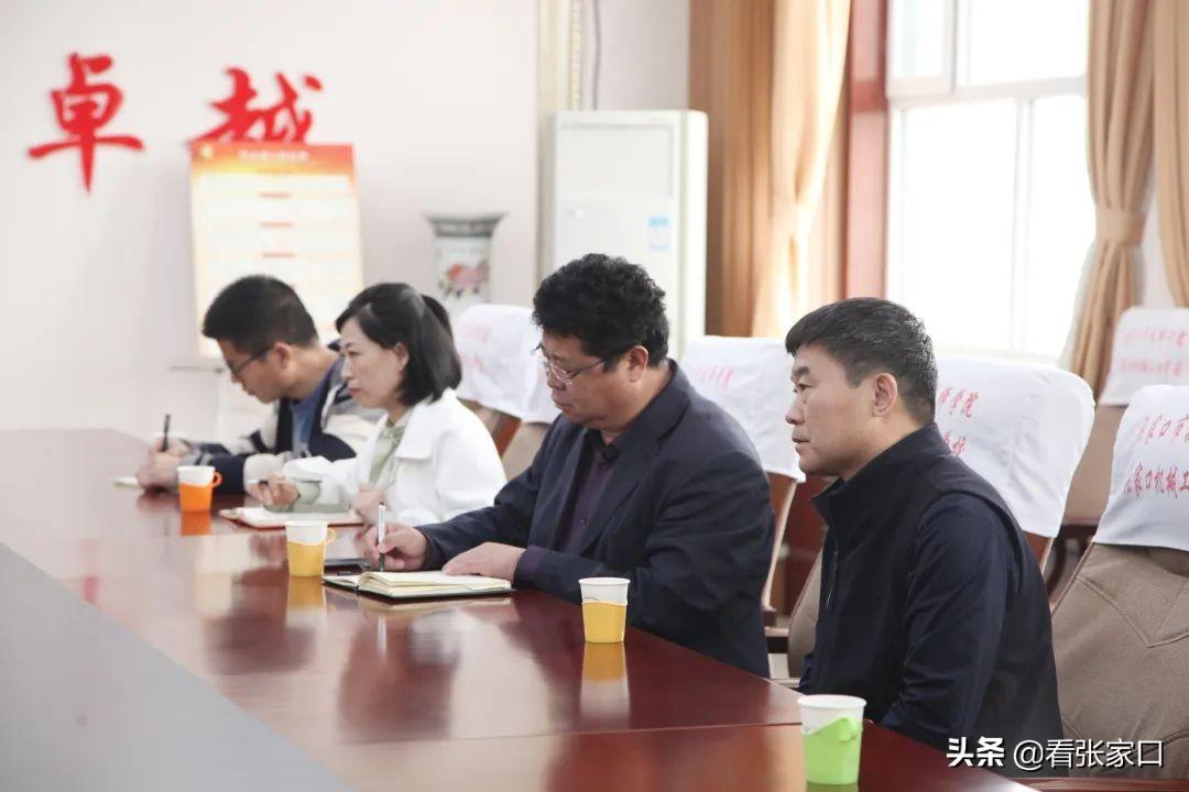 22岁村支书车祸身亡视频悲痛！年轻村支书遭遇车祸身亡，事故背后引人深思