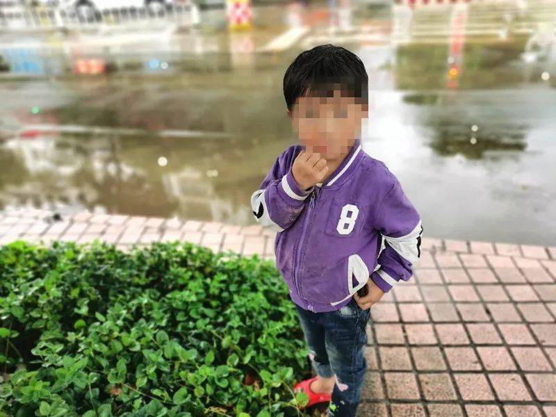 小女孩走失完整版小女孩走失事件完整版，寻找与预防再次发生